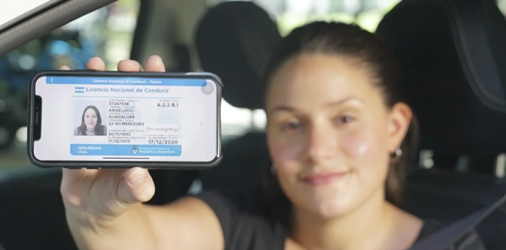 licencia de conducir VTV peajes ley de tránsito