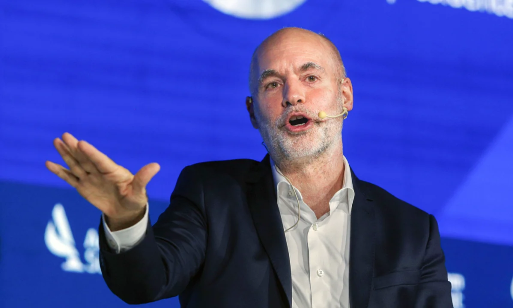 Horacio Rodríguez Larreta inscribió su candidatura a legislador porteño por dos partidos