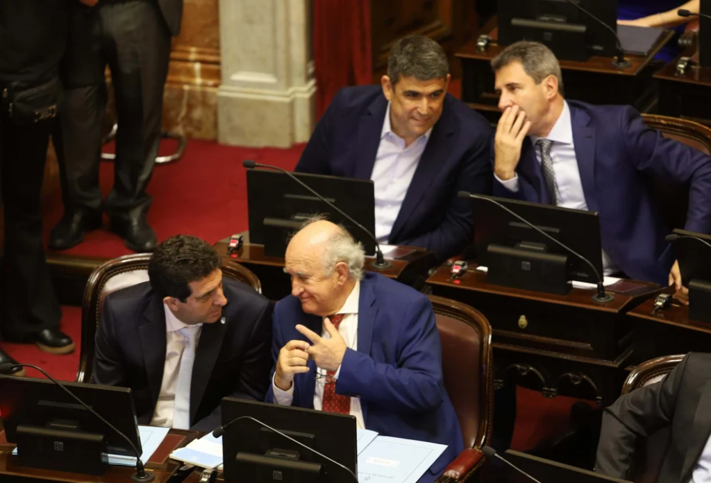 partidos políticos