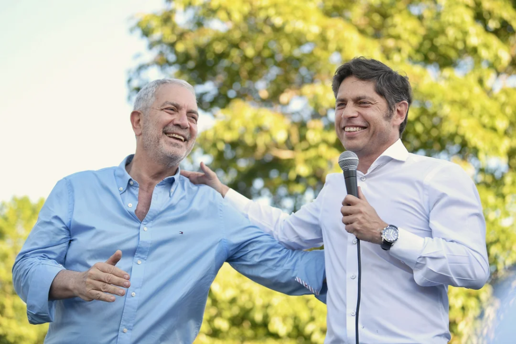 Intendentes respaldaron a Kicillof en medio de los cruces por el calendario electoral: "Desdoblar para elegir"