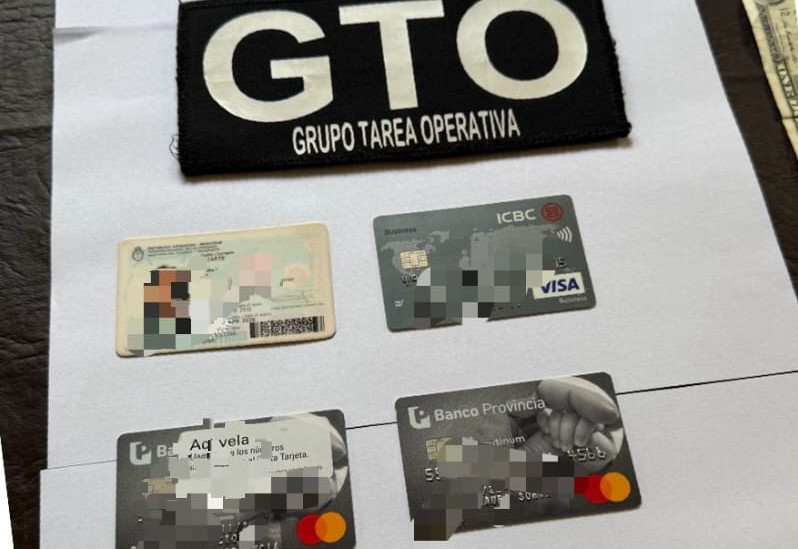 Aprehendieron a dos personas en barrio Avamba'e que robaron aparatos electrónicos, joyas y más de $500.000 en efectivo