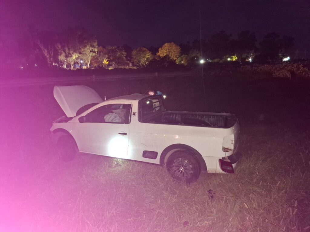 Una camioneta perdió el control e impactó contra el guardarraíl en la Ruta 9 km 224: falleció una mujer de San Pedro