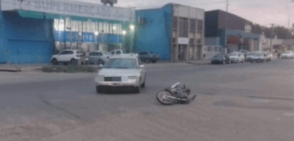 dos hombres heridos tras un choque