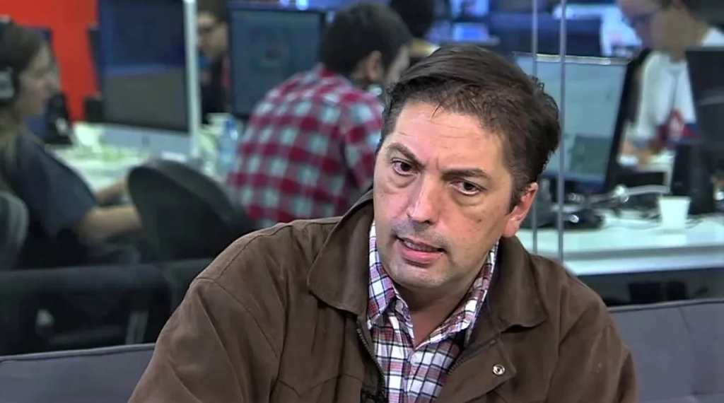 gustavo lázari
