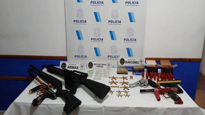 Cae acusado de atropellar y matar a un adolescente: encuentran un arsenal en su casa en Mar del Plata
