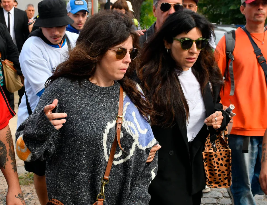 Dalma Maradona y Víctor Stinfale declararán este martes en el juicio por la muerte de Diego