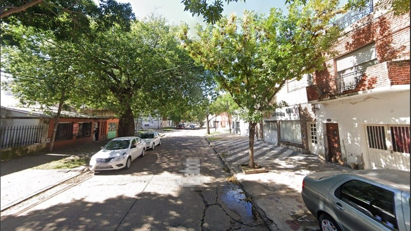 dueño de una casa usurpada atado