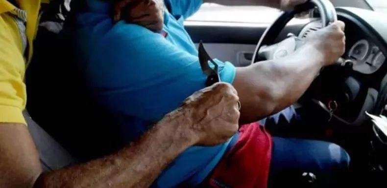 asaltaron a un remisero auto