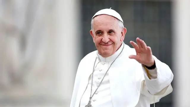 "Peléense todo lo que quieran, pero...": el consejo del papa Francisco a una pareja recién casada