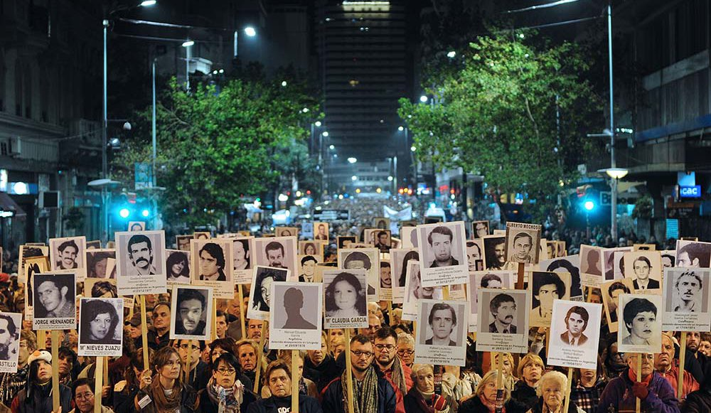 Uruguay: buscan restos de desaparecidos durante la dictadura en comando de la Armada