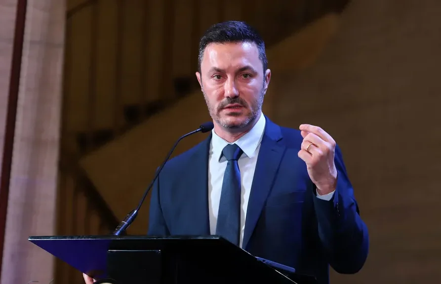 "No violamos la Ley de Seguridad Interior": Luis Petri, tras autorizar a militares a detener civiles