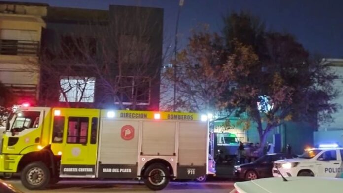 Mar del Plata: se derrumbó el techo de una iglesia y dos mujeres resultaron heridas