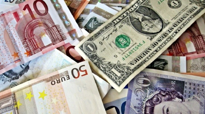dólar cae tensiones