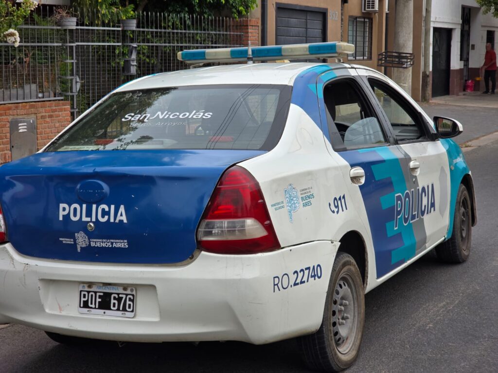 camioneta estacionada piezas