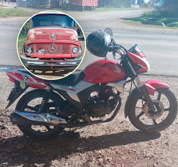 Un joven de 18 años circulaba en su moto junto a un menor de 13 y fueron derivados al Hospital tras una colisión con un camión