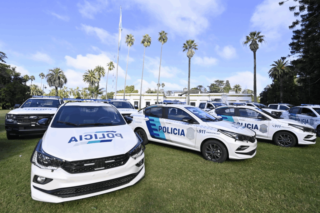 Aumentarán un 10% los sueldos de la Policía bonaerense en mayo y julio
