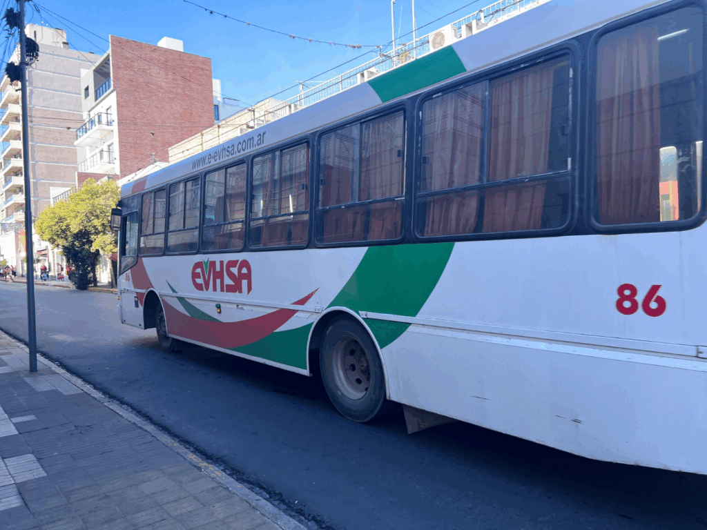 Aumentarán el pasaje de colectivos que viajan a Ramallo, Villa General Savio y Pergamino