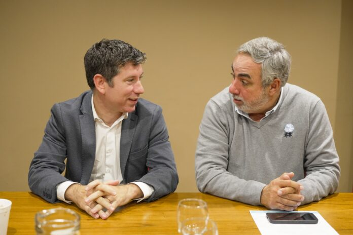 Cogobierno en la UCR: hablan de un límite a Milei y no descartan reunificar bloques