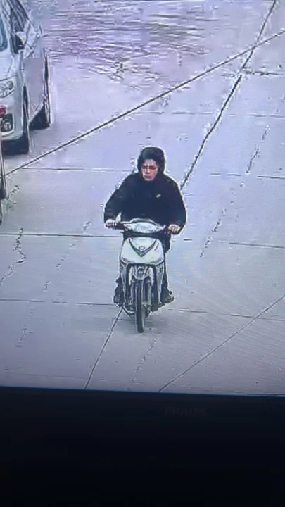 Ensenada: iba sin casco y murió tras ser atropellado por un auto