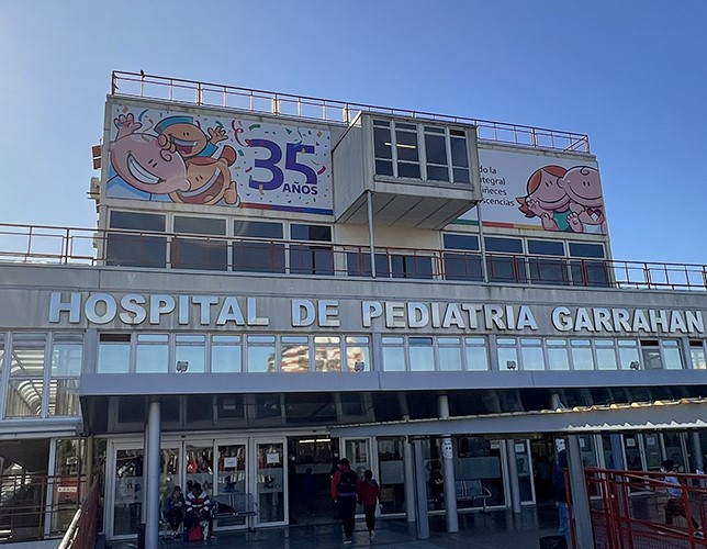 médicos del hospital Garrahan