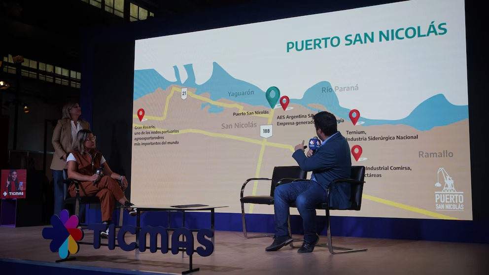 vínculo entre el puerto Comerio