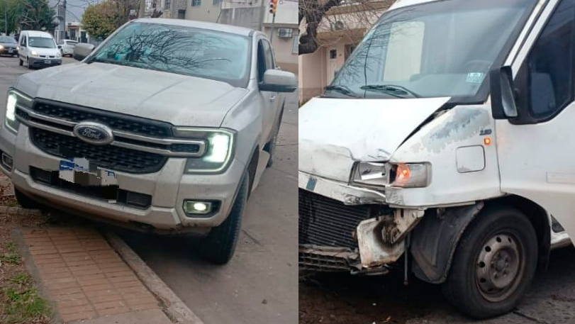 Una camioneta Ford y una furgoneta colisionaron en Olleros y Av. Alberdi: solo hubo daños materiales