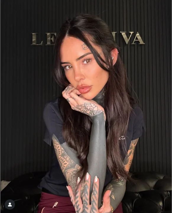 Cande Tinelli tiró una indirecta para Coti en redes y encendió las especulaciones