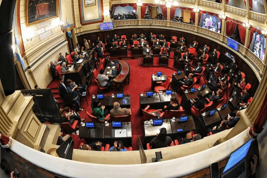 senado bonaerense periodistas