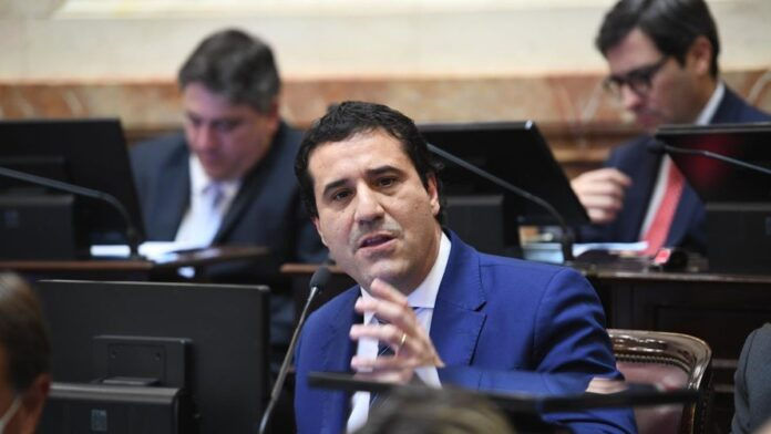 Abad cuestionó el veto a la ley de ayuda integral para Bahía Blanca