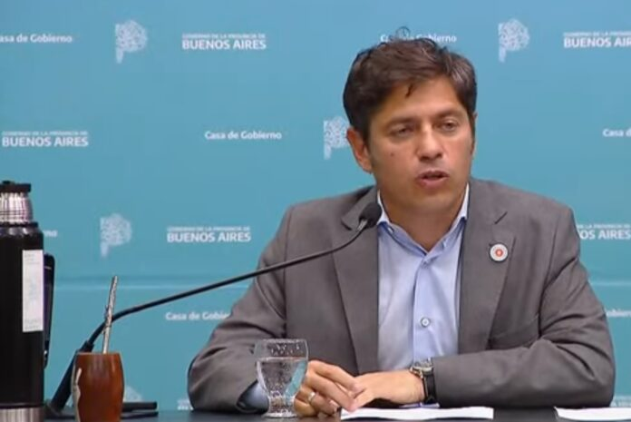 Kicillof criticó a Milei por la represión frente al Instituto Nacional del Teatro