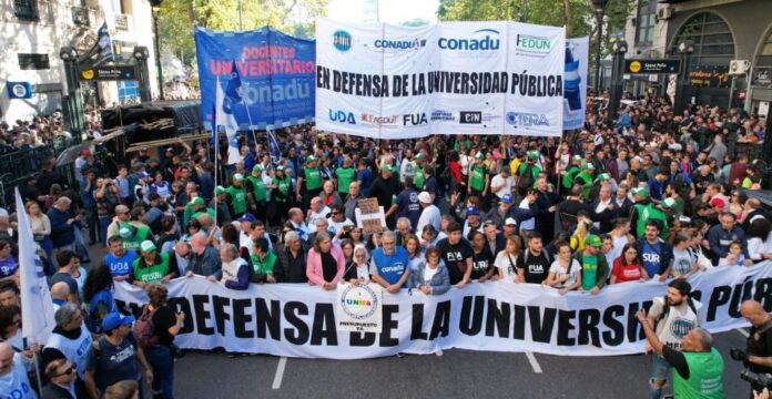 Universidades: los gremios definieron un plan de lucha y habrá jornadas de paro de 48 horas en las próximas semanas
