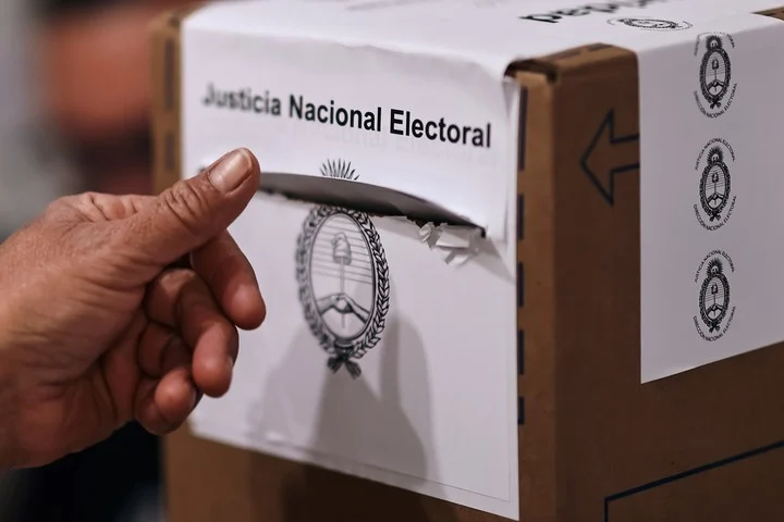 prorrogaron hasta el lunes el cierre de listas