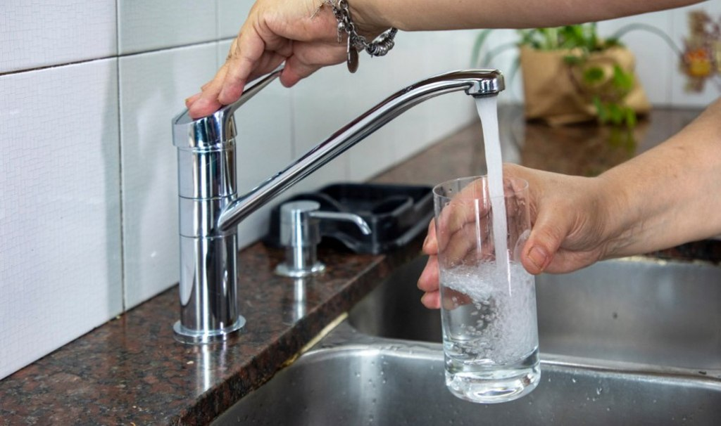 privatización de AySA agua