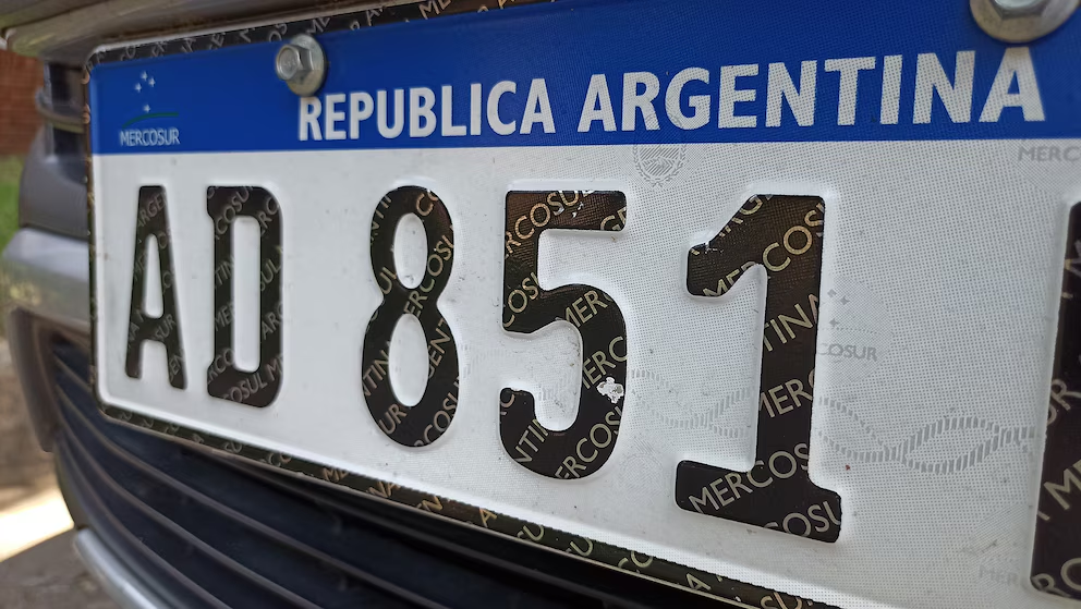 El Gobierno confirmó que en septiembre se normalizará la entrega de patentes