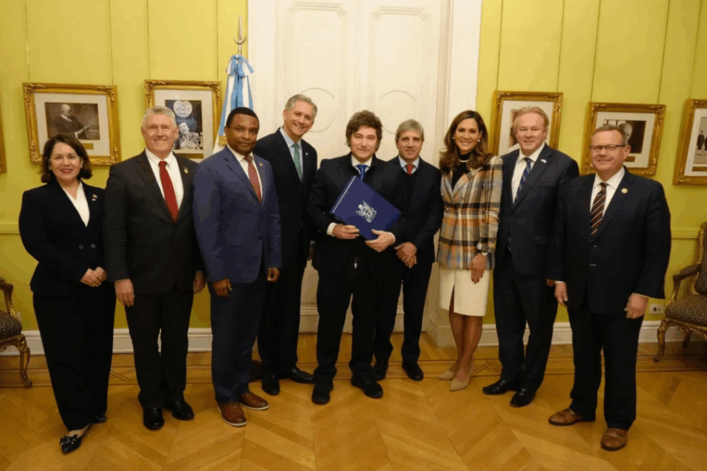 El gesto de EEUU tras la polémica por su embajador: Milei recibió a una delegación de congresistas