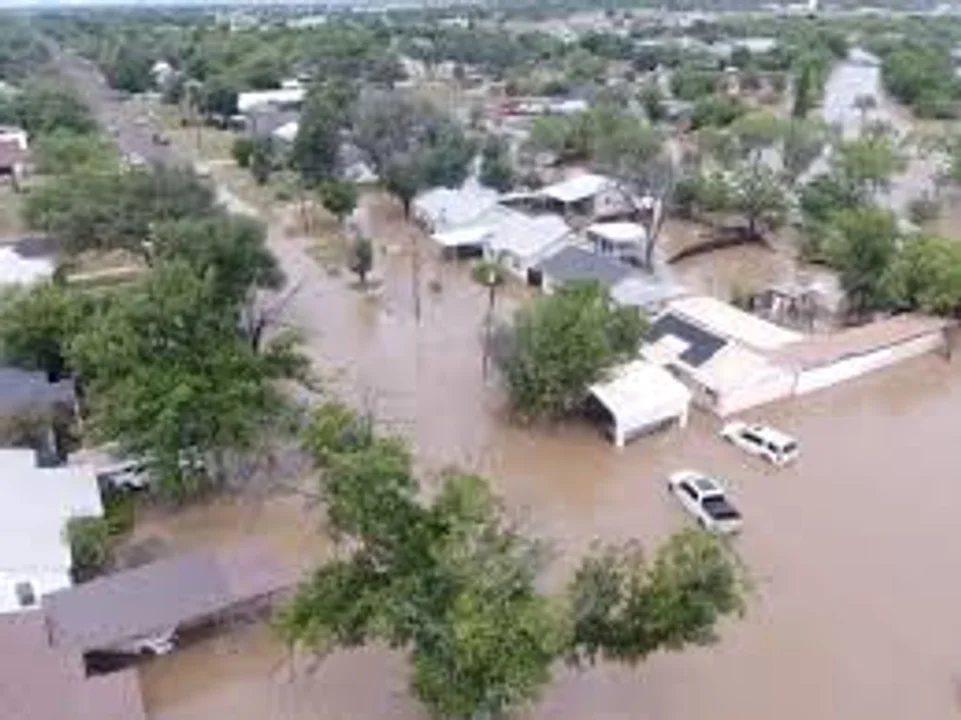 Asciende ya a 68 el número de muertos por las inundaciones en Texas
