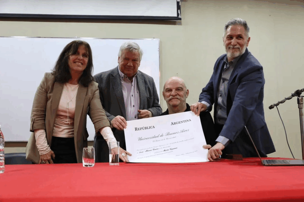 Caparrós Honoris Causa