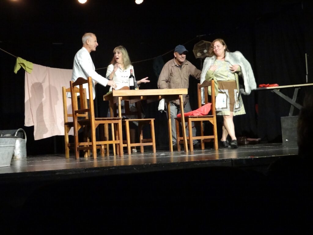 El grupo de teatro nicoleño “En Escena” está en la final de los Juegos Bonaerenses 2025 en el área de cultura