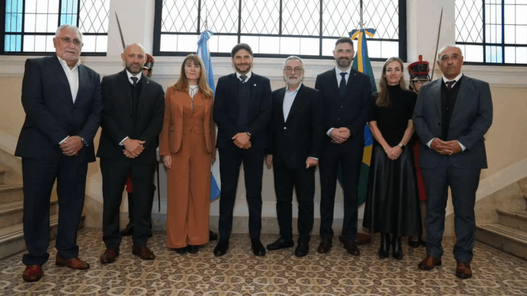 Maximiliano Pullaro recibió al embajador de Brasil en la Argentina