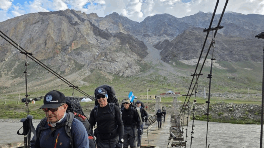 El Ejército Argentino hizo cumbre en el Himalaya junto a tropas de la India