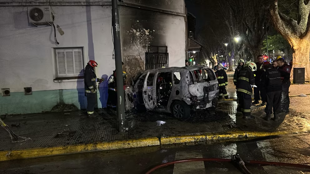 Robo, persecución y choque en Villa Soldati: tres menores heridos ...