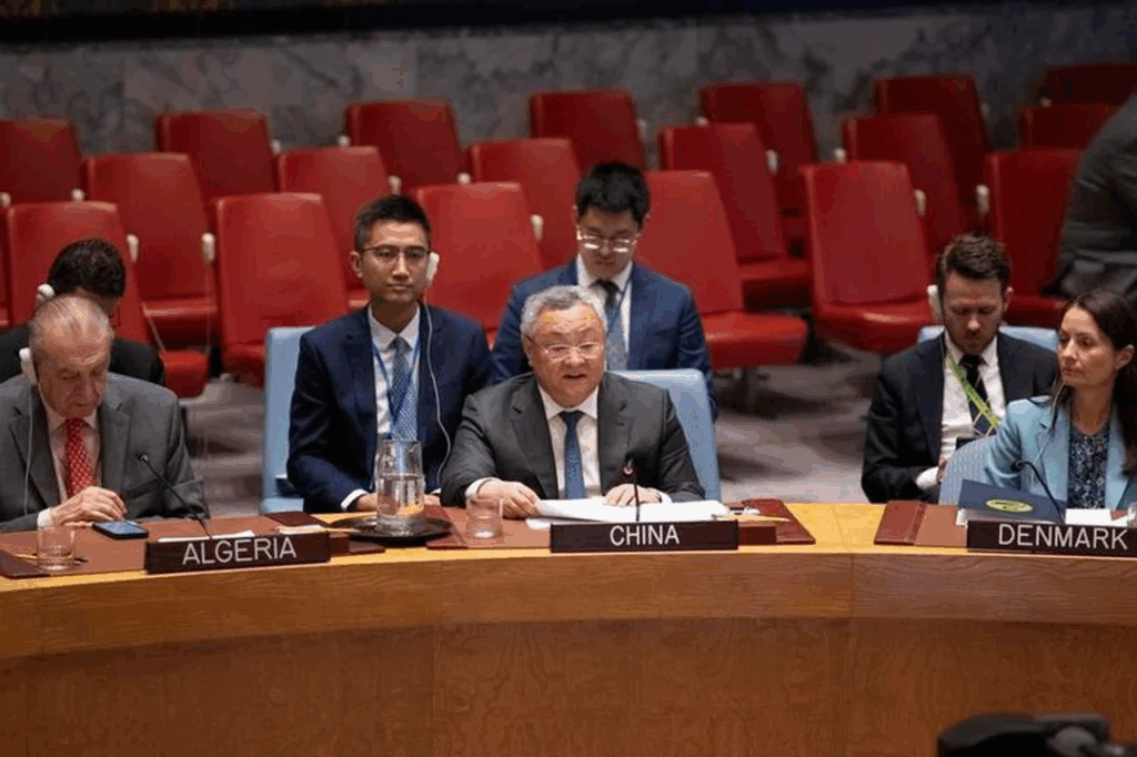 China y los Estados Unidos colisionan en la ONU por el Canal de Panamá