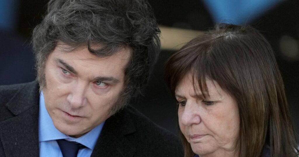 Bullrich será jefa del bloque de senadores ministra