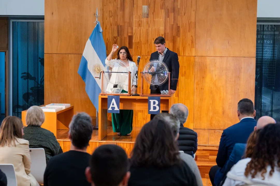 Se sortearon los espacios publicitarios para las elecciones del 26 de ...