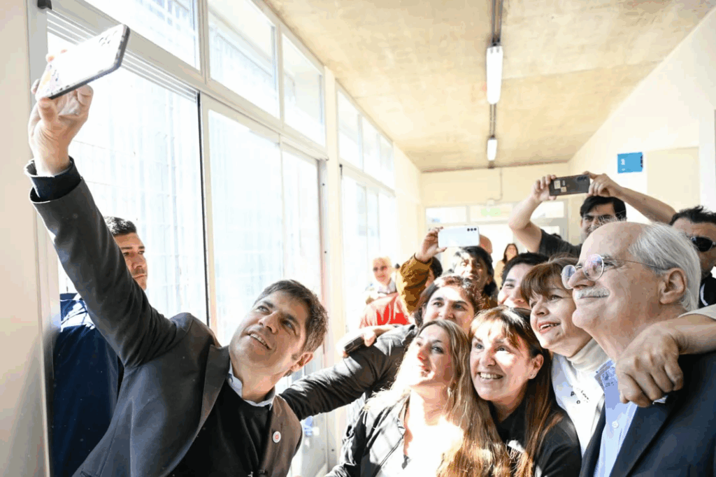 Axel Kicillof: “En octubre hay que llenar el Congreso de diputados que defiendan la educación pública”