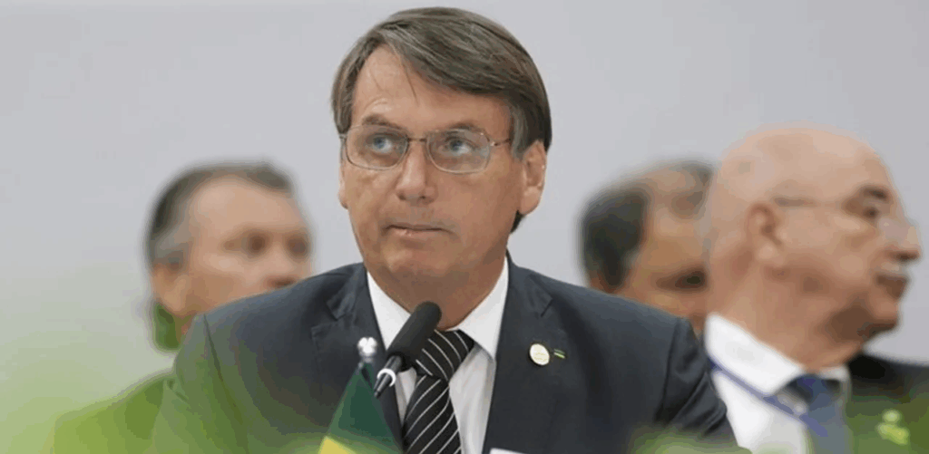 Condenan a Bolsonaro a pagar indemnización y pedir disculpas por declaraciones racistas