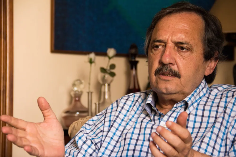 Ricardo Alfonsín: “Milei se metió solito en este berenjenal"