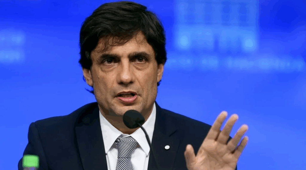 economía turbulencia cambiaria