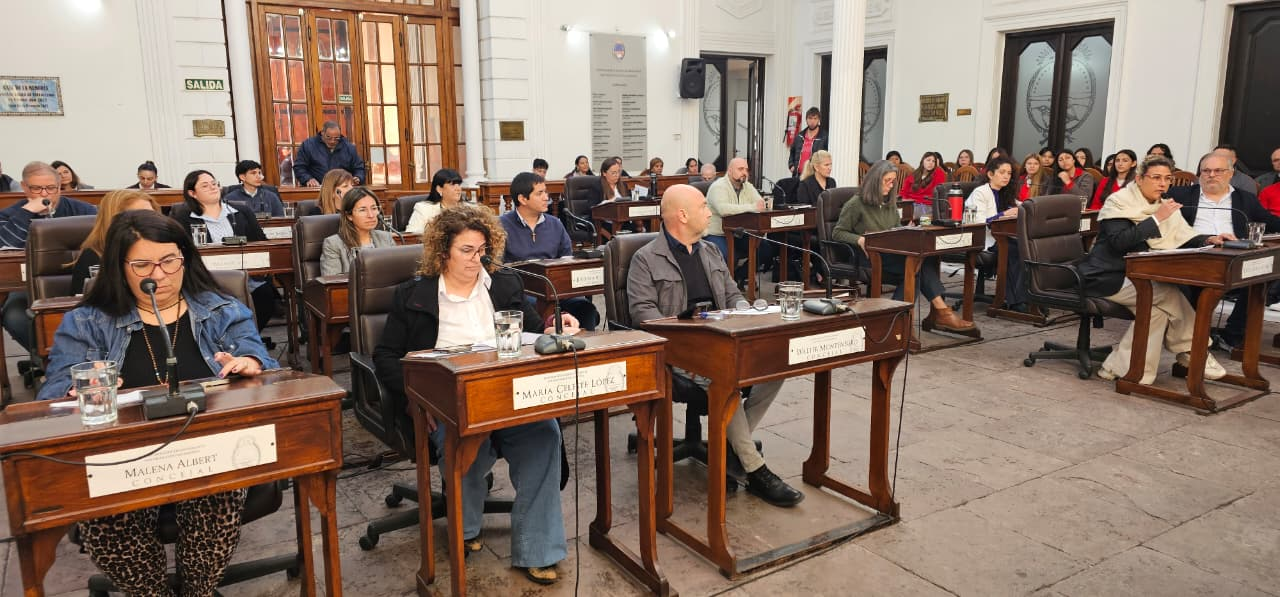 El Honorable Concejo Deliberante cerró septiembre con la última sesión ...