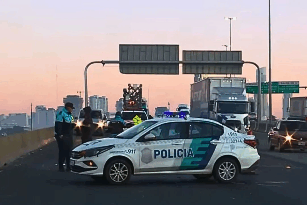 siniestro autopista buenos aires la plata